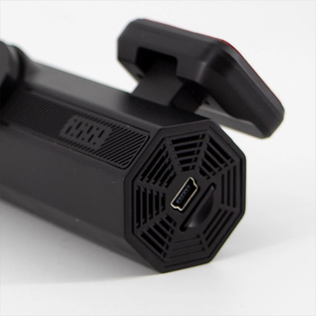 Amber Vision AVM900 Quad HD Dashcam with Wi-Fi - 128GB (AVM900) - Image 3