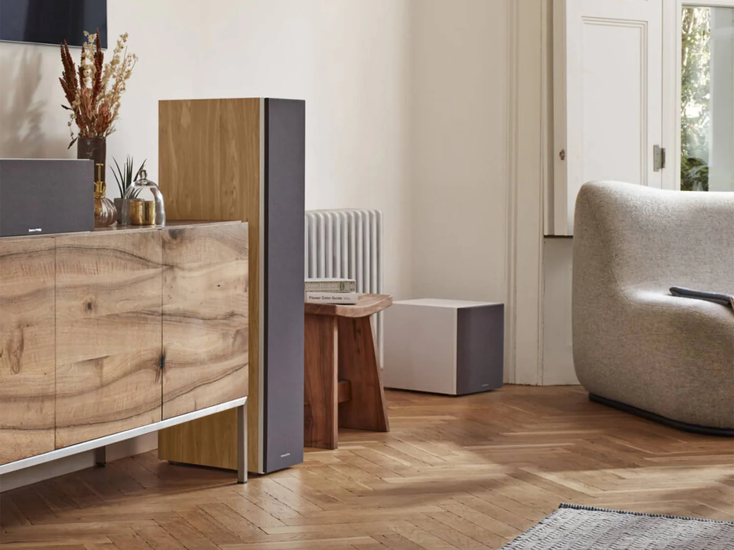 Bowers & Wilkins ASW610 Subwoofer - Compact, Sealed Enclosure, 10-inch Driver, 200W Power Output - Image 6