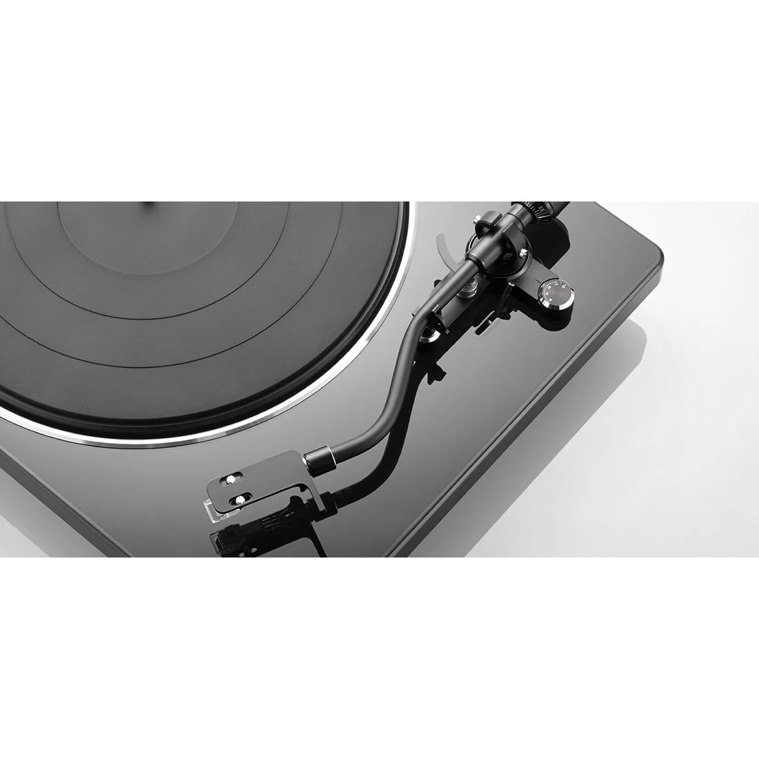 Denon DP-400 Hi-Fi Turntable w/ Speed Auto Sensor (DP400 BLACK) - Image 4