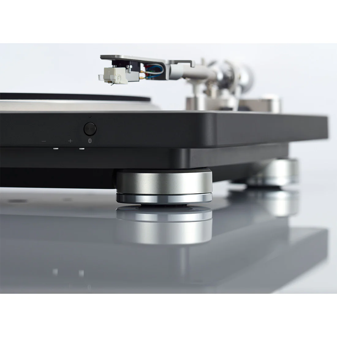 Denon DP-500BT Premium Belt-Drive Semi-Automatic Turntable with Bluetooth - Image 7
