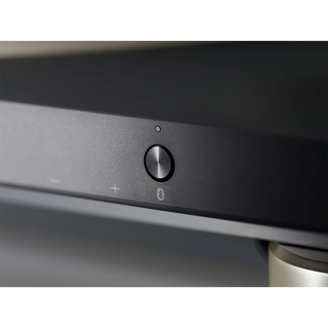 Denon DP-500BT Premium Belt-Drive Semi-Automatic Turntable with Bluetooth - Image 9