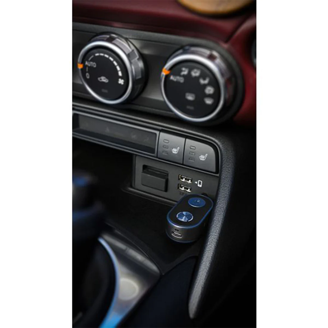 iFi 0321001 Audio UP Travel Hi-Res Bluetooth Transmitter and Receiver (IF0321001) - Image 4