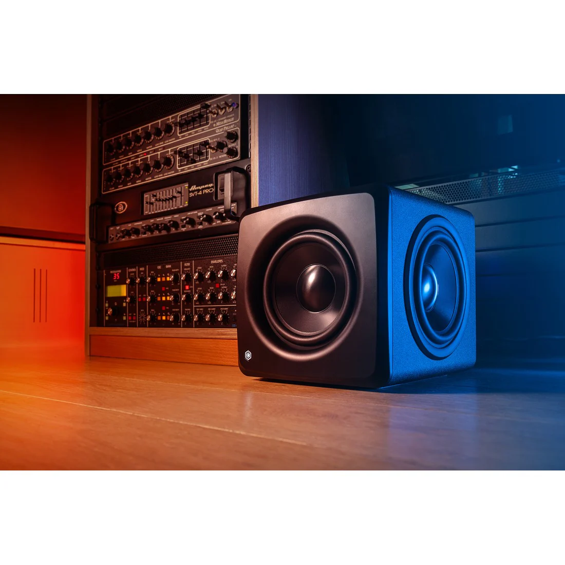 IK Multimedia iLoud Sub Powered by Arc Studio Subwoofer With 6.5" Woofer (11-44409) - Image 12