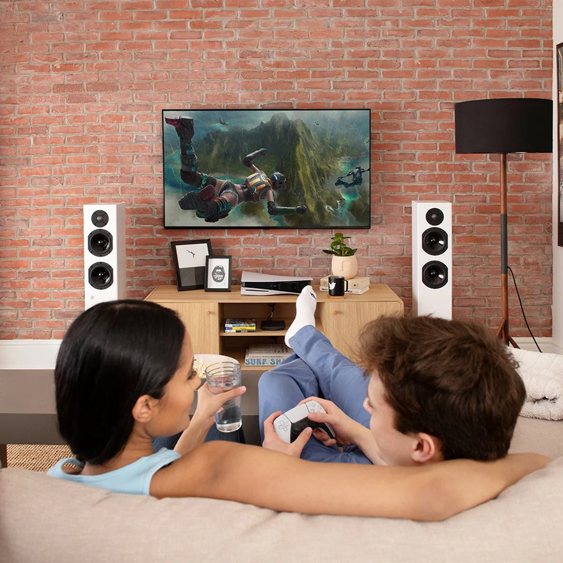 KIN Play Tower II Bluetooth Powered Tower Speakers With HDMI ARC - Pair - Image 4