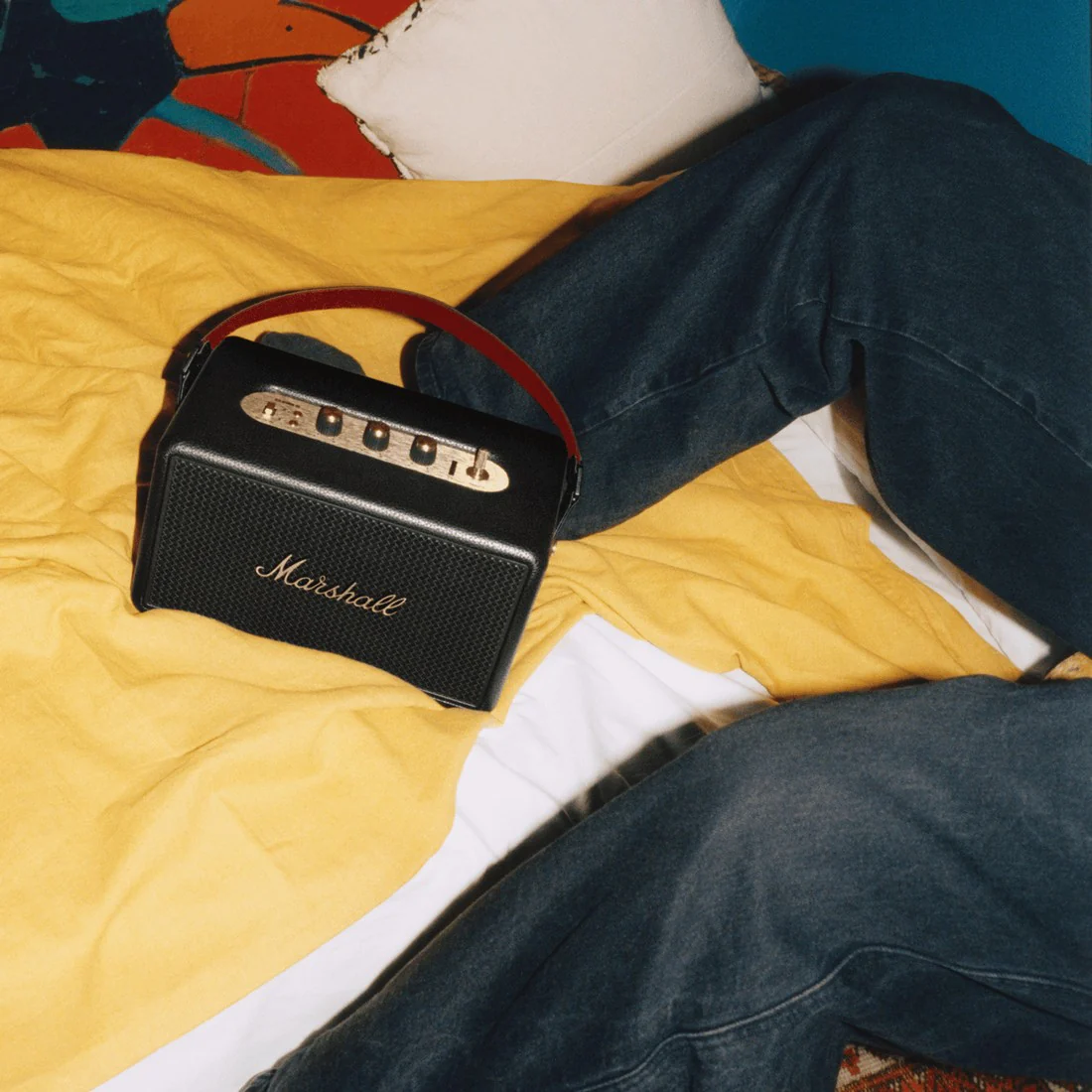 Marshall Kilburn III Portable Bluetooth Speaker - Image 9