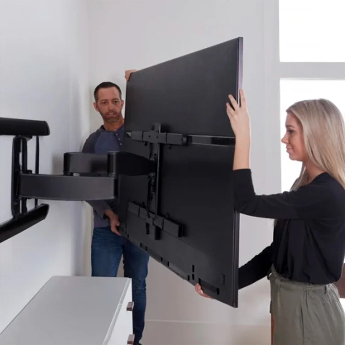 Sanus CILF230-G1 XL Full Motion Black Series TV Wall Mount (CILF230G1) - Image 5