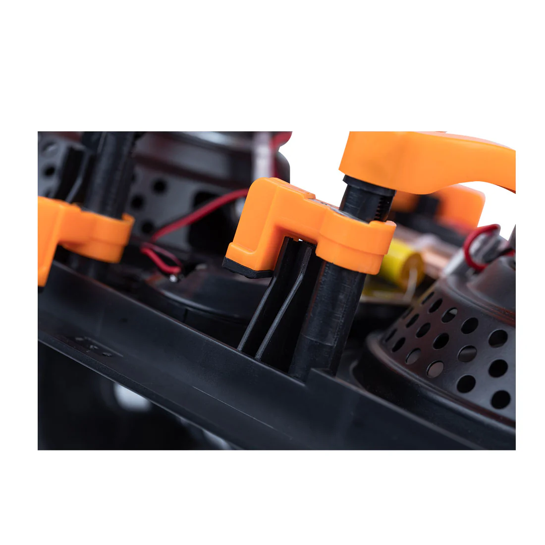 SixFive V652A V Series Premium 6.5? Angled In-Ceiling Speaker - Each (V652A) - Image 19