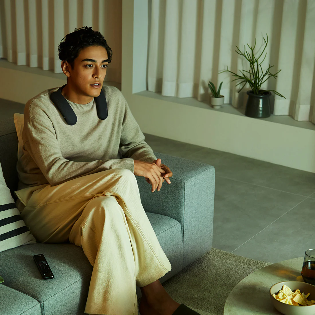 Sony HT-AN7 BRAVIA Theatre U Wearable TV Speaker (HTAN7) - Image 6