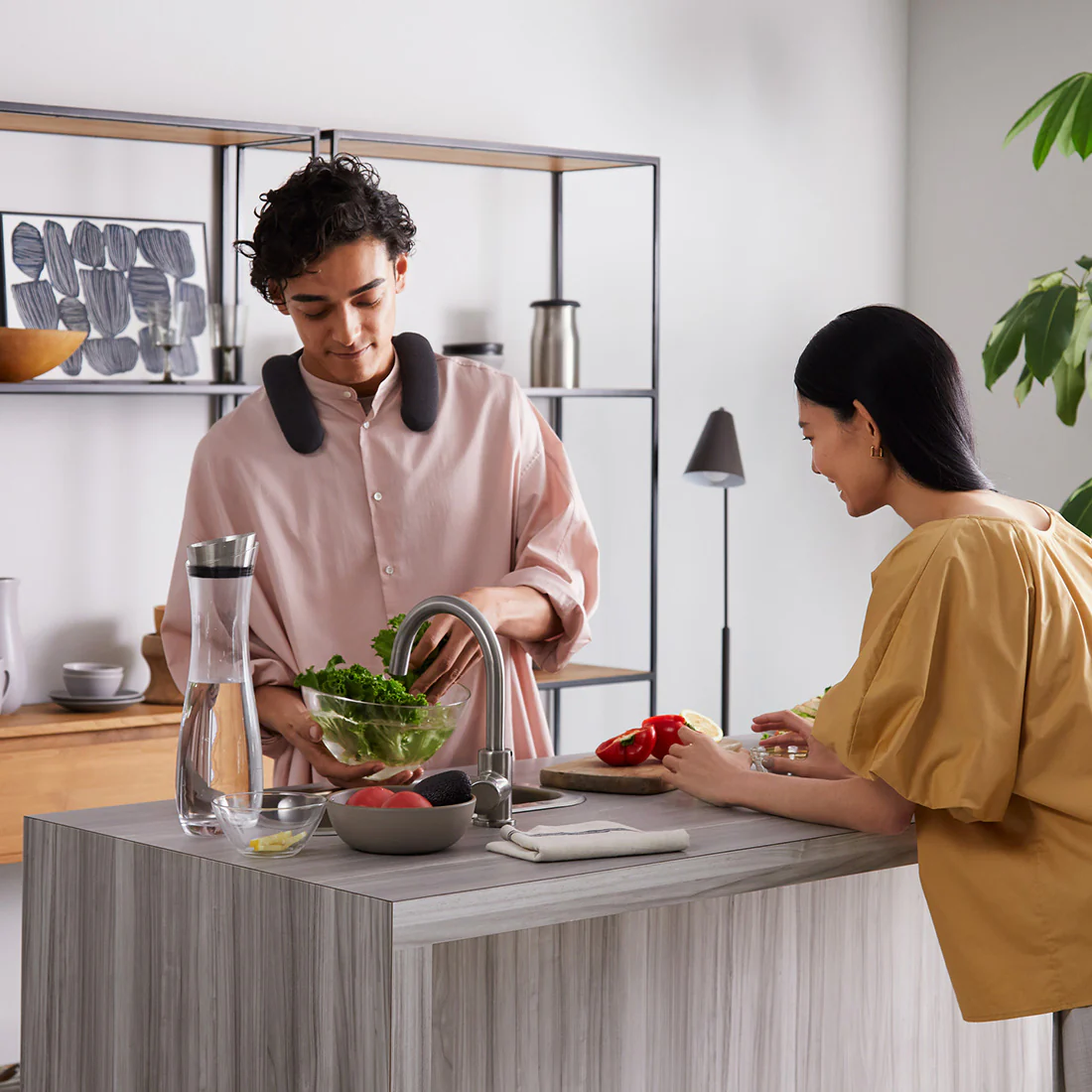 Sony HT-AN7 BRAVIA Theatre U Wearable TV Speaker (HTAN7) - Image 8