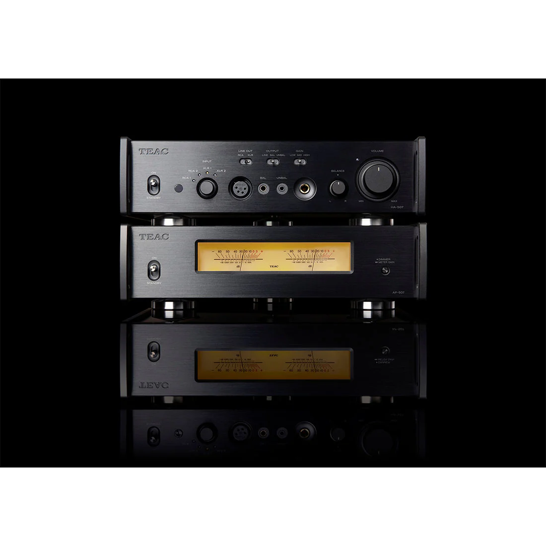 Teac AP507B Stereo Power Amplifier - Black (AP507B) - Image 4